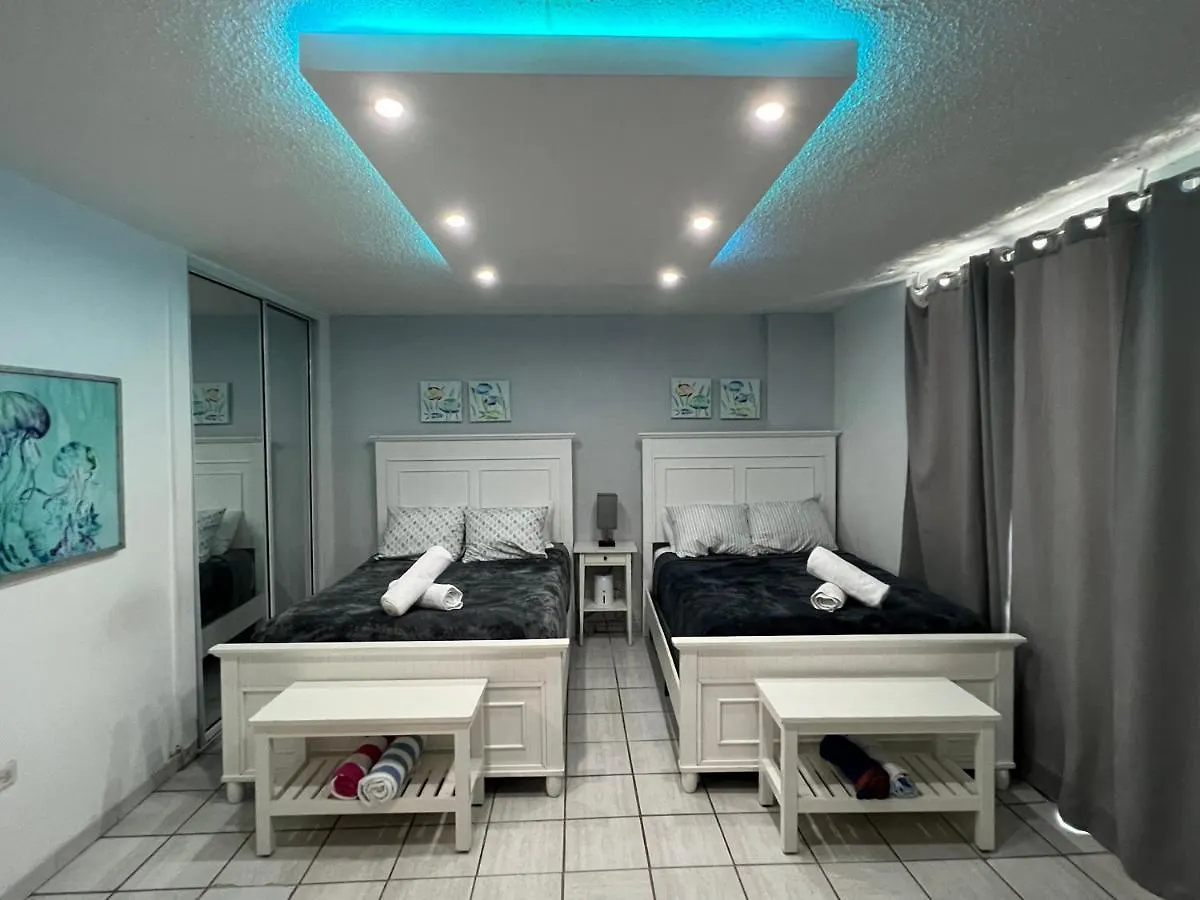 Isla Verde Puerto Rico, Two Full Beds San Juan 0*,  Puerto Rico